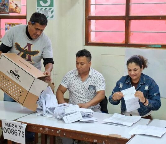 ONPE: 72% de miembros de mesa ya cobró la compensación de S/ 165; 74 538 siguen pendientes en el Banco de la Nación